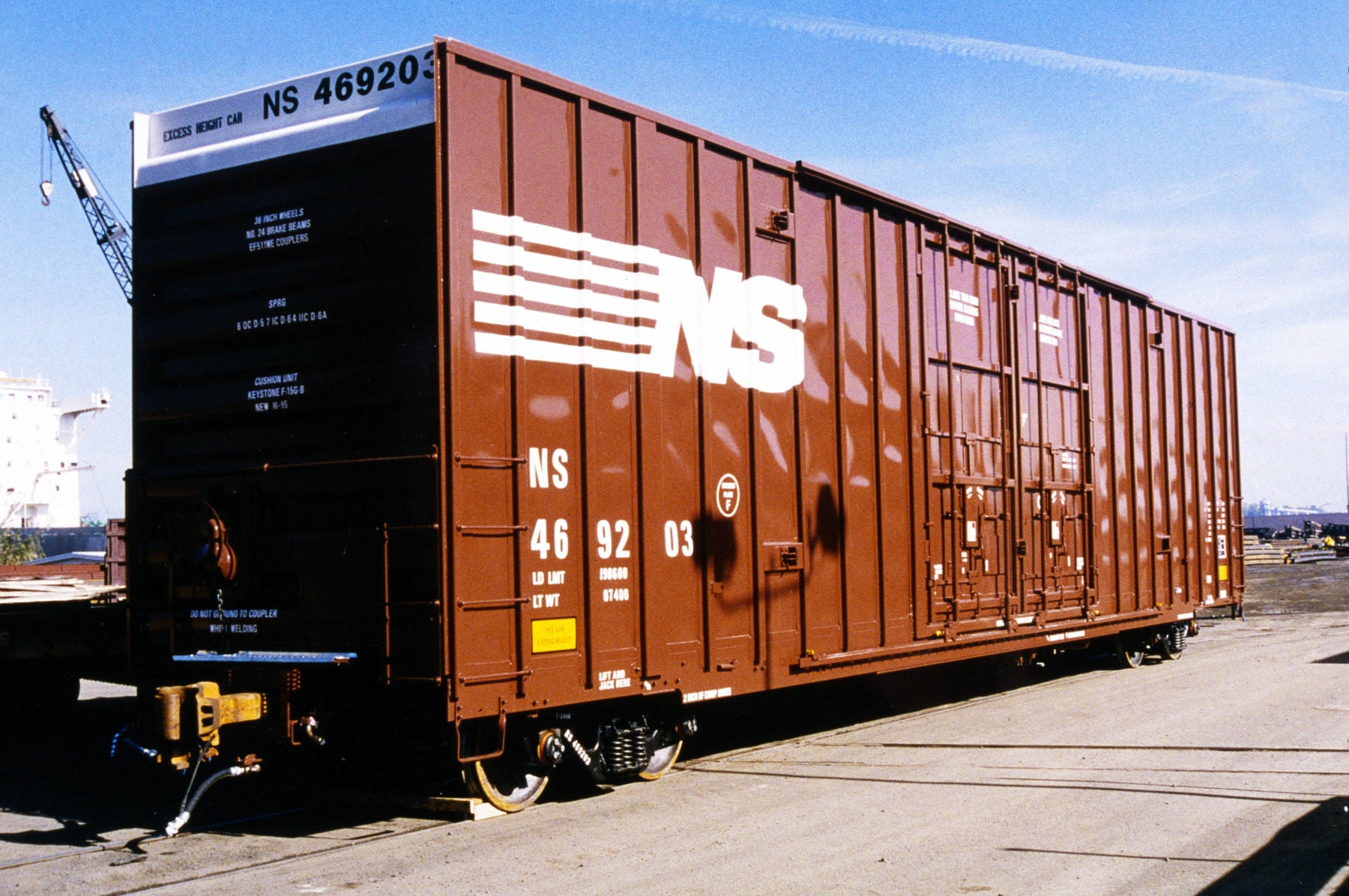 NS Boxcar Consumer Goods Hero 