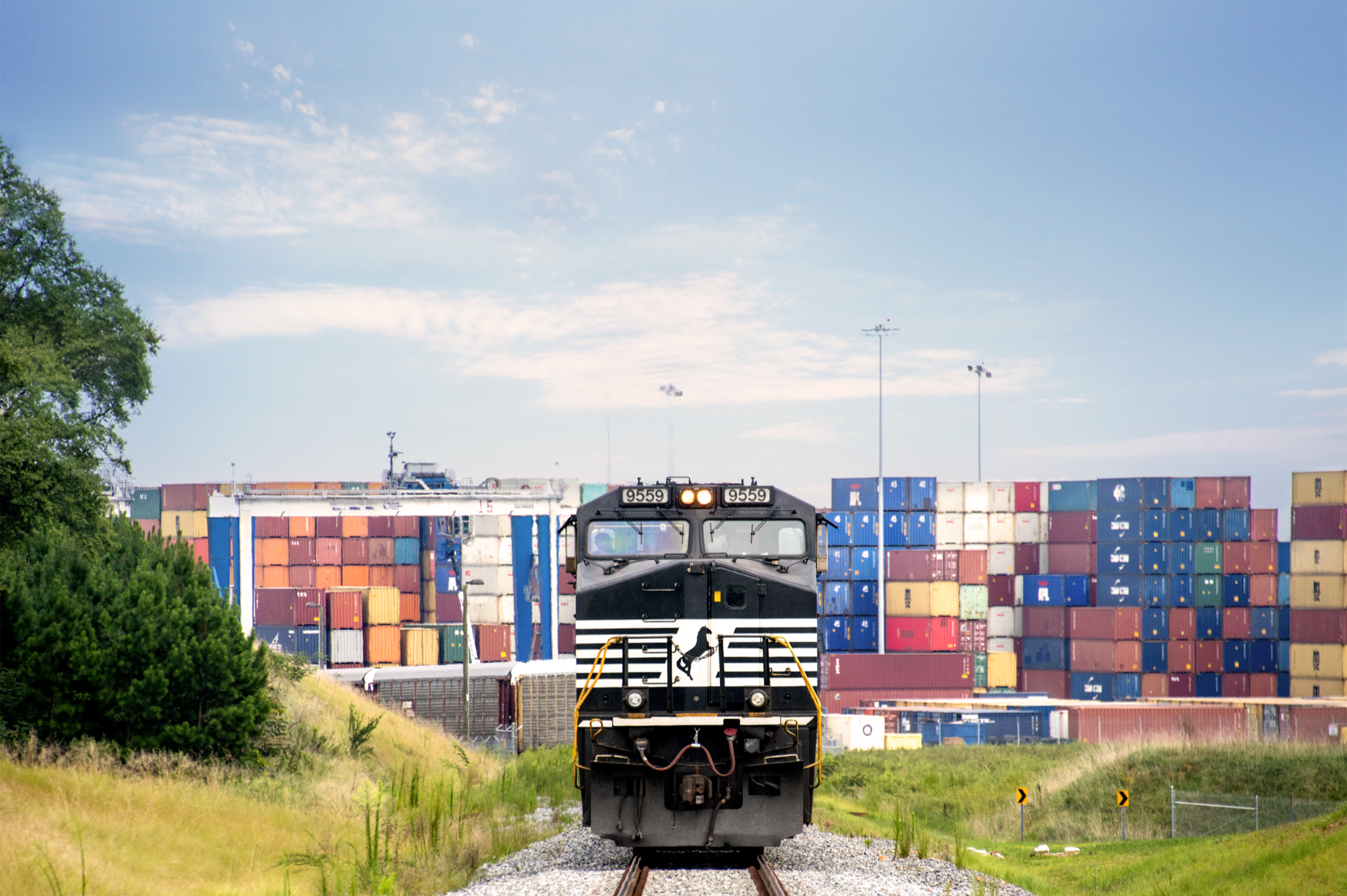  Intermodal Train – Inland Port Greer; Greer, South Carolina