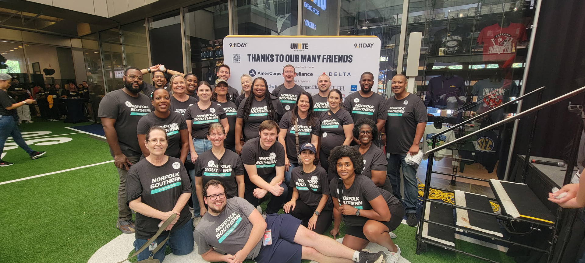Norfolk Southern employees give back on 9/11 National Day of Service