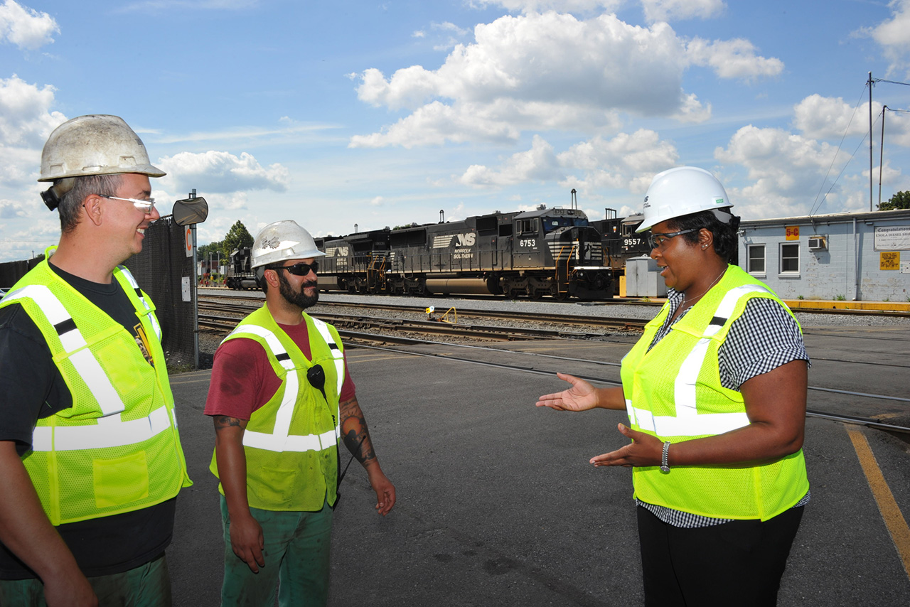 Dianne Barnett honored by the League of Railway Women