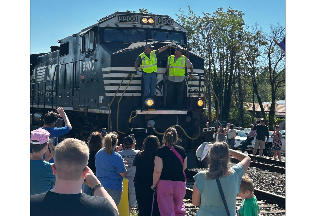 NS Engine at Old Fort Loops reopening